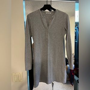 Reformation Henley dress Sz. M perfect condition